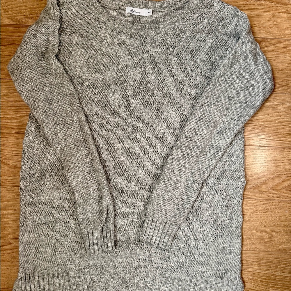 3/$30 - REITMANS Gray Knit Sweater